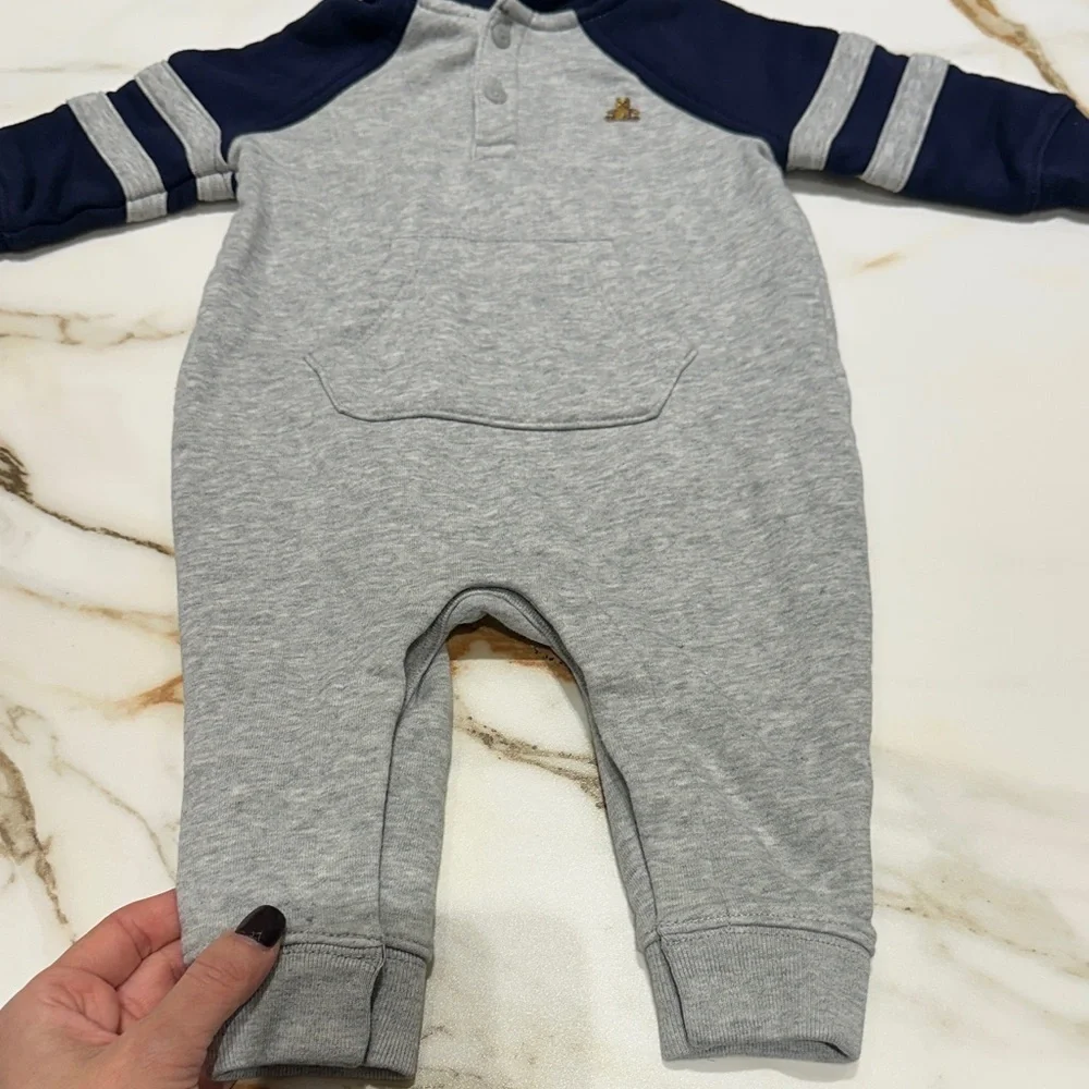 GAP Navy and Gray Kids Footie